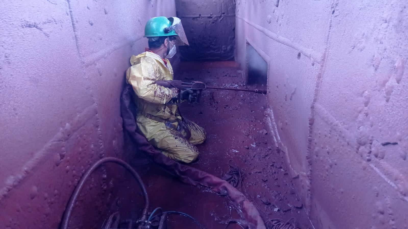 Limpeza de dutos offshore