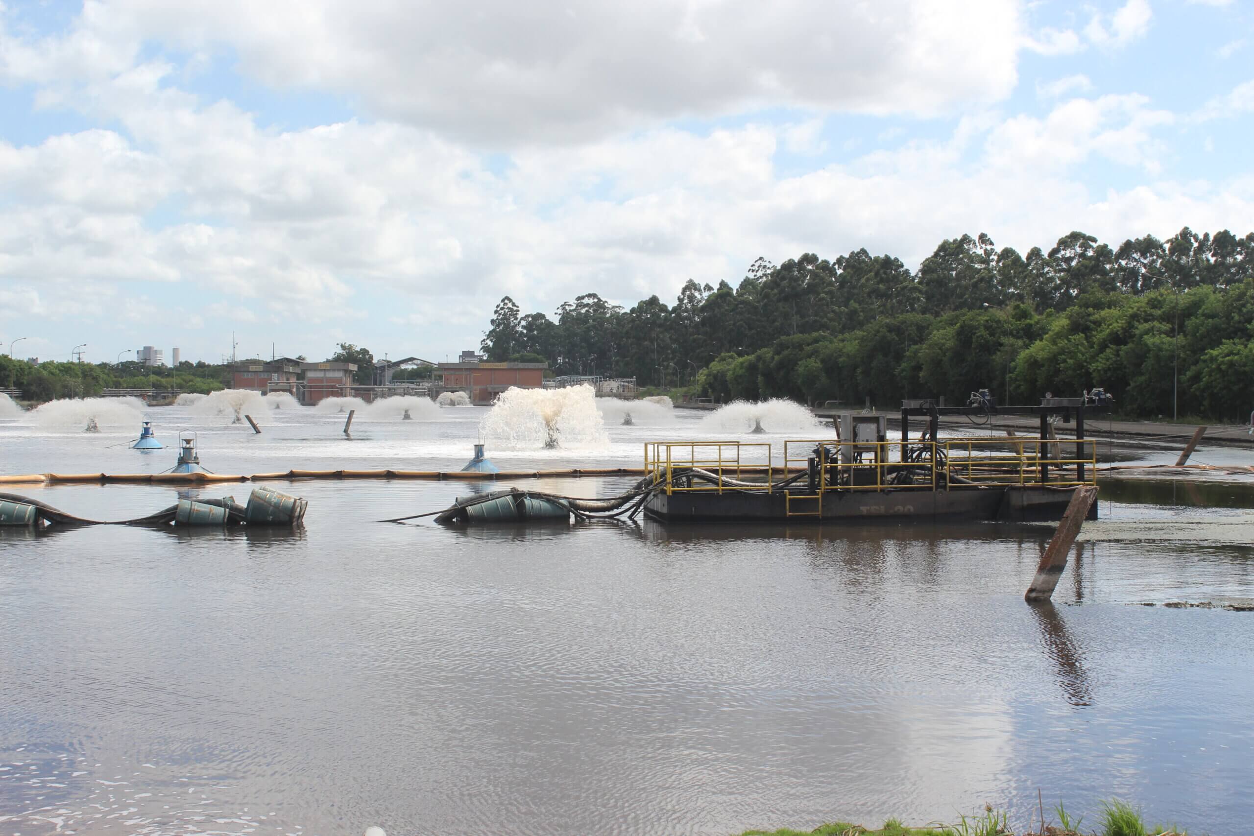 Environmental disposal of dredged waste